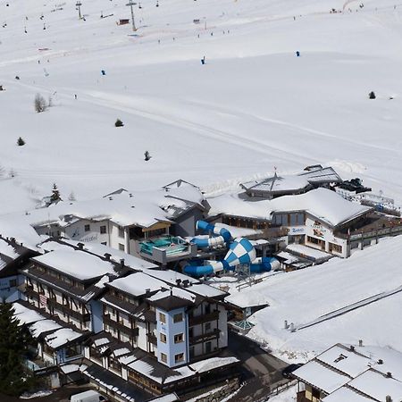 Sporting Hotel Passo del Tonale Bagian luar foto