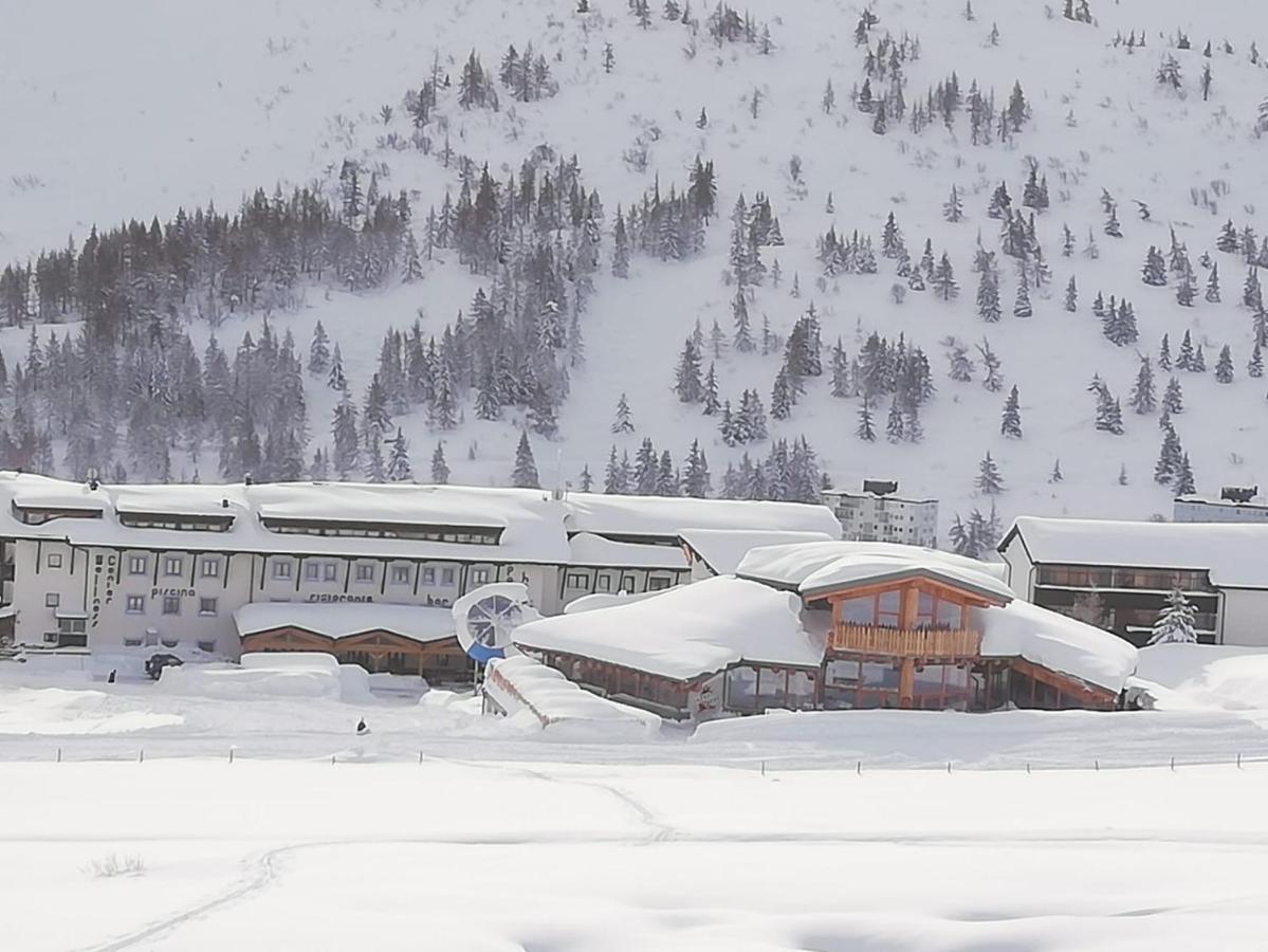 Sporting Hotel Passo del Tonale Bagian luar foto