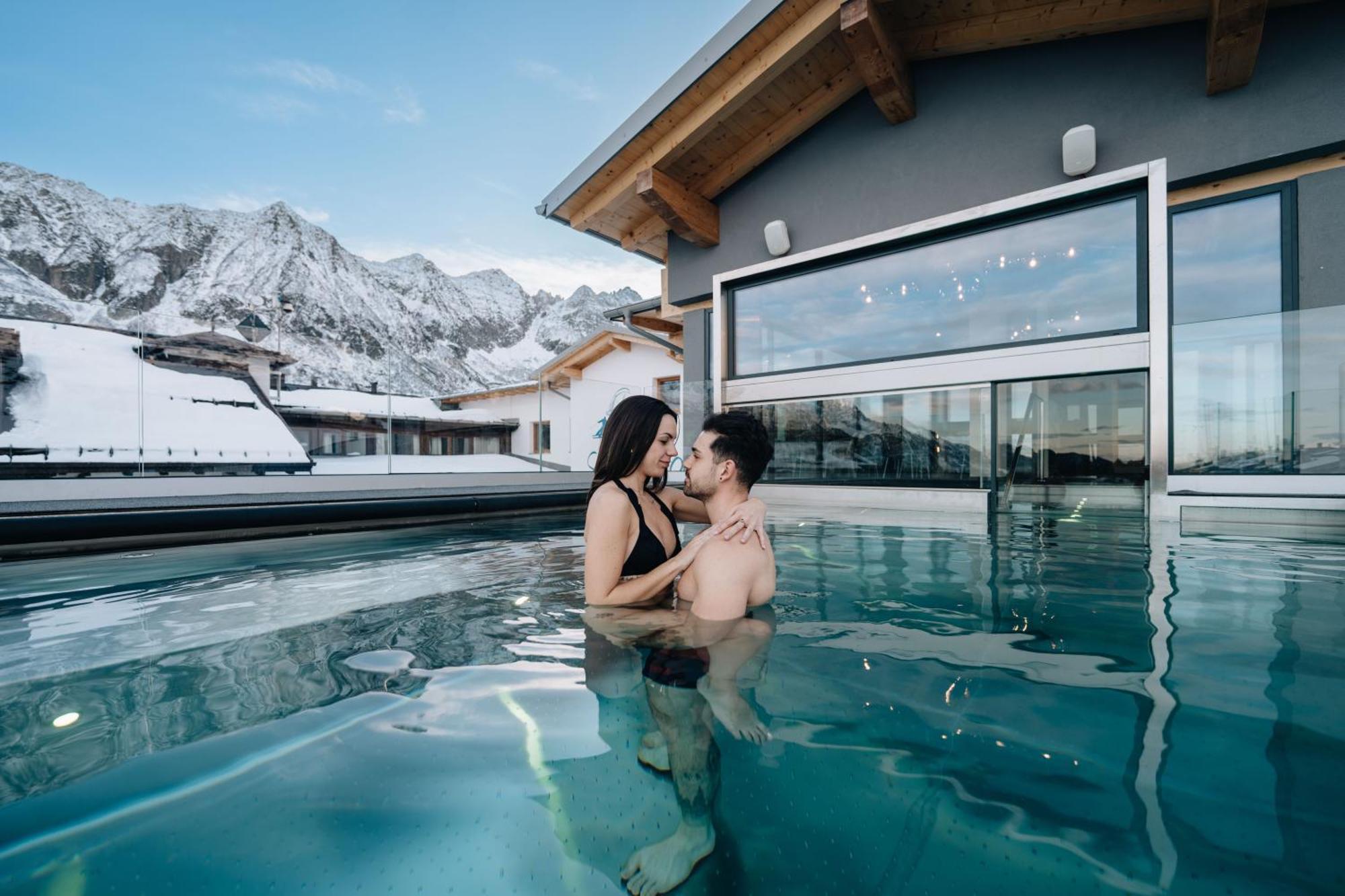 Sporting Hotel Passo del Tonale Bagian luar foto