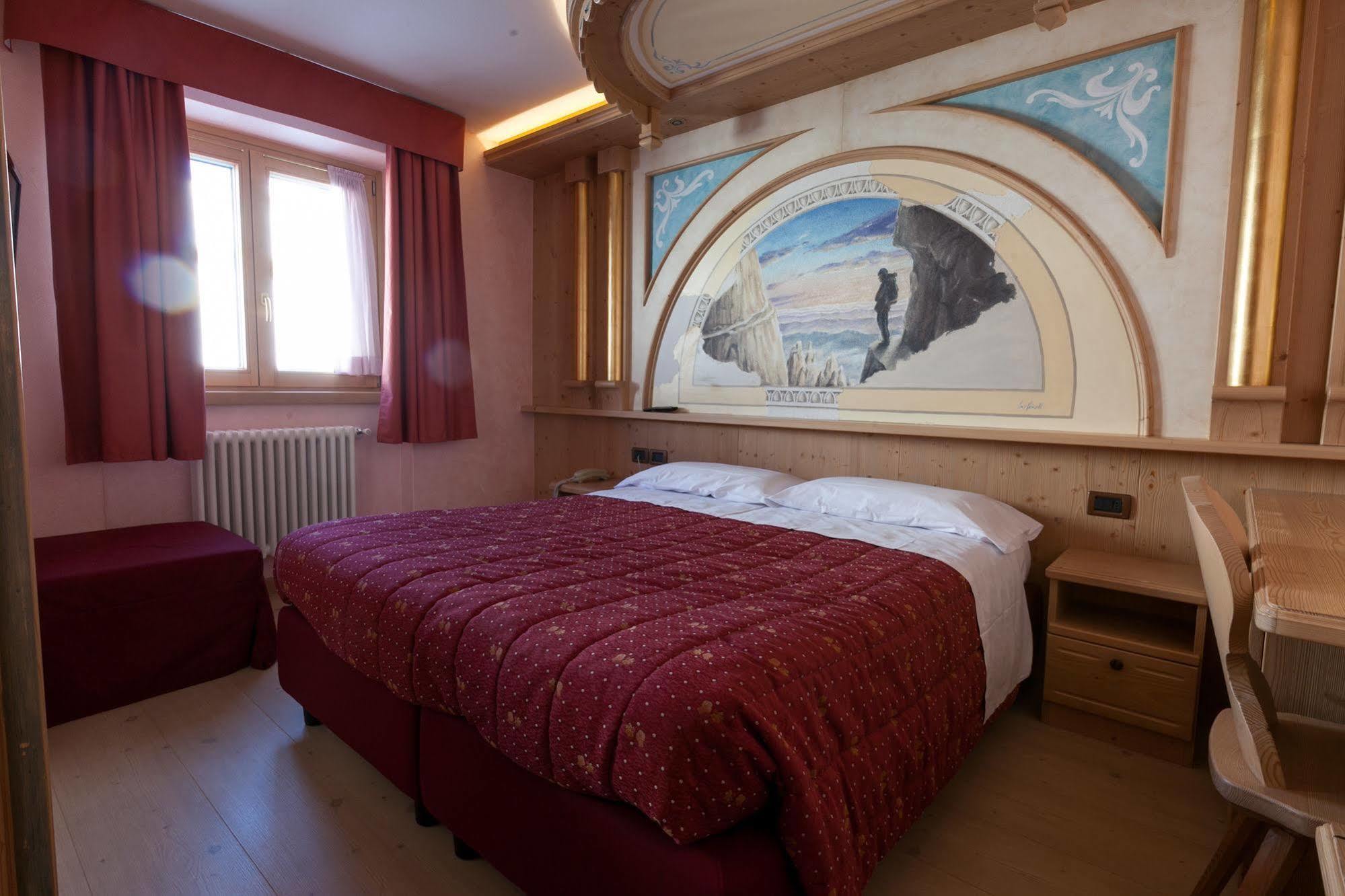 Sporting Hotel Passo del Tonale Bagian luar foto